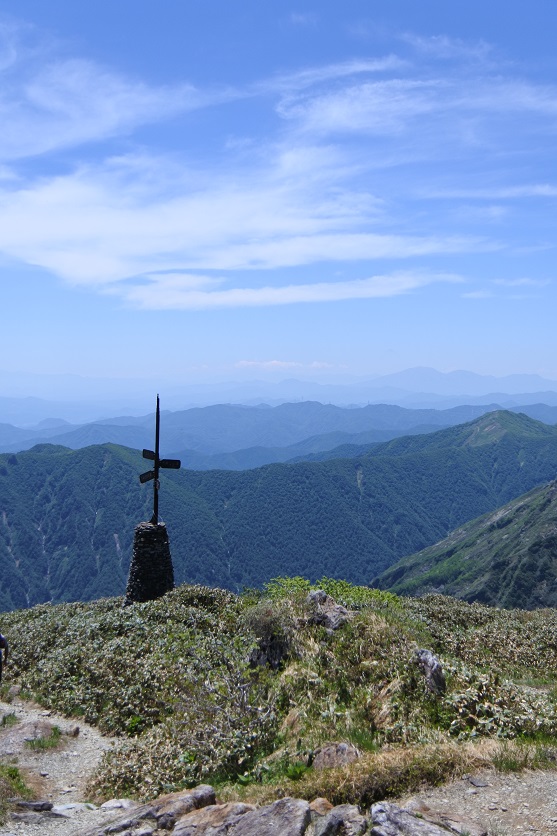 谷川岳　方の小屋付近の標識