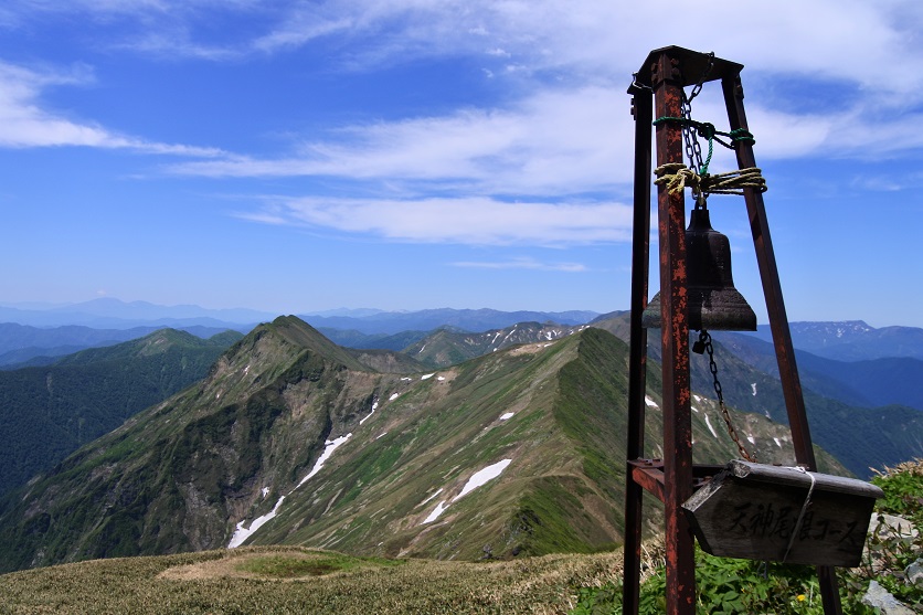 谷川岳肩の小屋付近