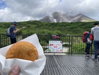 旭岳とカレーパン